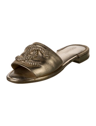 Chanel 2020 Interlocking CC Logo Slides