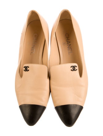 Chanel 2018 Interlocking CC Logo Loafers