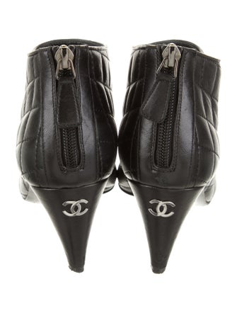Chanel Interlocking CC Logo Leather Boots