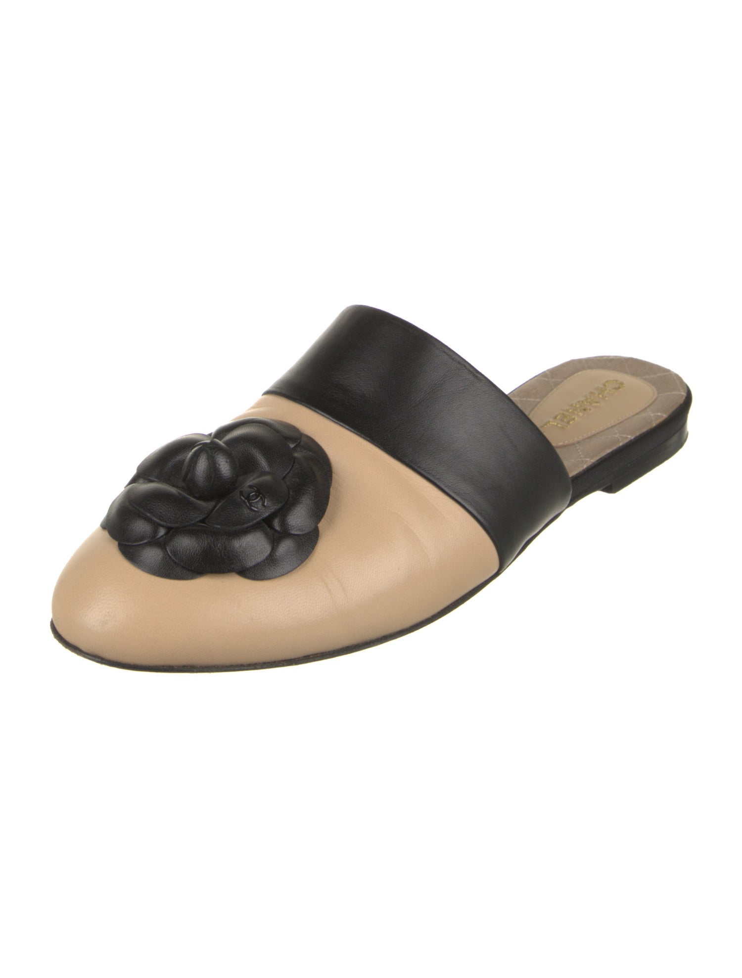 Chanel Interlocking CC Logo Leather Flats