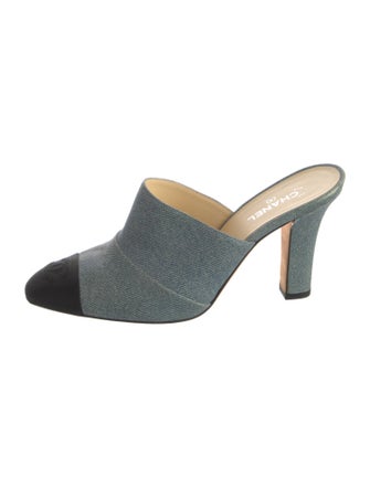 Chanel 2017 Interlocking CC Logo Mules