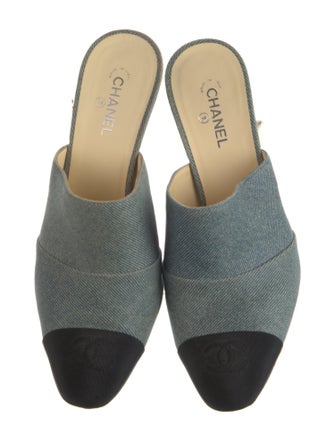 Chanel 2017 Interlocking CC Logo Mules