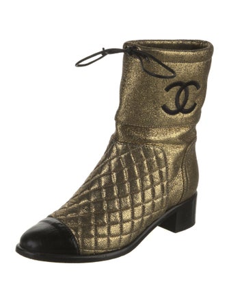 Chanel 2022 Interlocking CC Logo Moto Boots