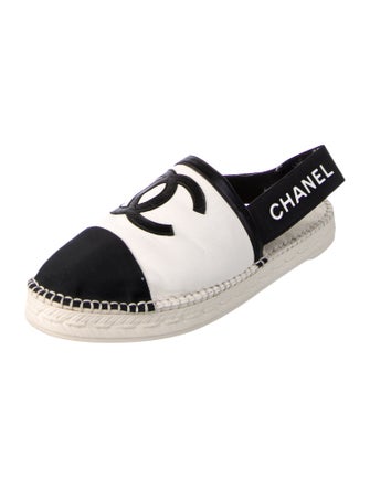Chanel Interlocking CC Logo Leather Espadrilles