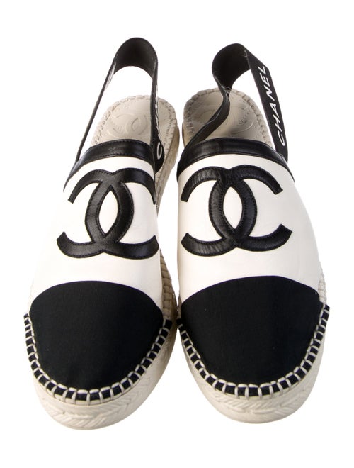 Chanel Interlocking CC Logo Leather Espadrilles