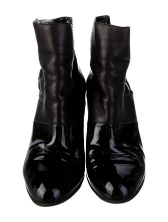 Chanel 2008 Interlocking CC Logo Boots