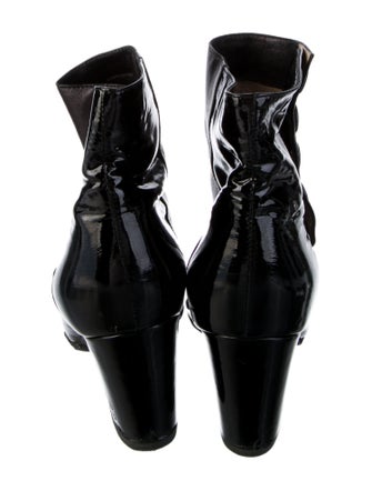 Chanel 2008 Interlocking CC Logo Boots