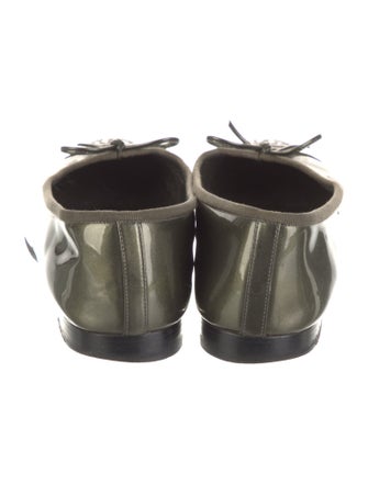 Chanel Interlocking CC Logo Patent Leather Ballet Flats