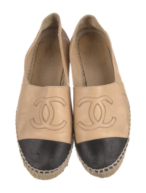 Chanel Interlocking CC Logo Leather Espadrilles