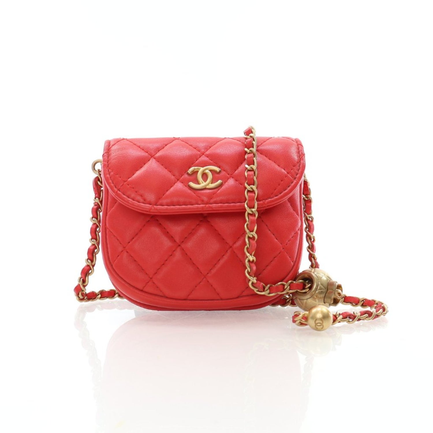 Chanel Interlocking CC Pearl Crush