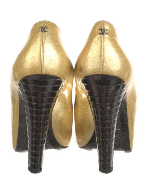 Chanel Patent Leather Colorblock Pattern Pumps