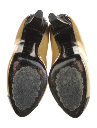 Chanel Patent Leather Colorblock Pattern Pumps