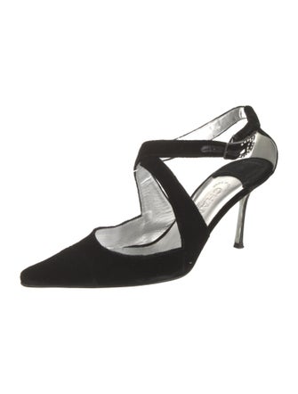 Chanel 2005 Interlocking CC Logo T-Strap Pumps