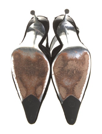 Chanel 2005 Interlocking CC Logo T-Strap Pumps