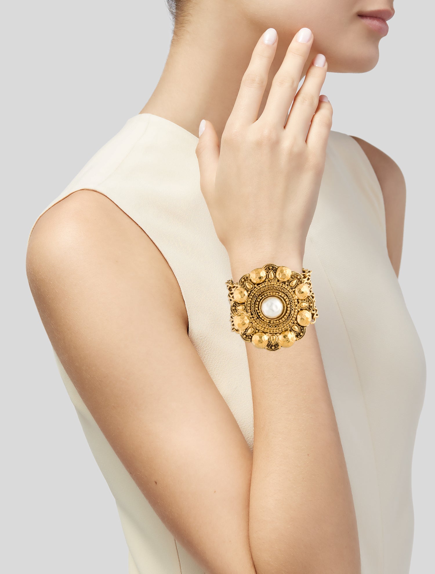 Chanel Vintage Faux Pearl Medallion Link Bracelet