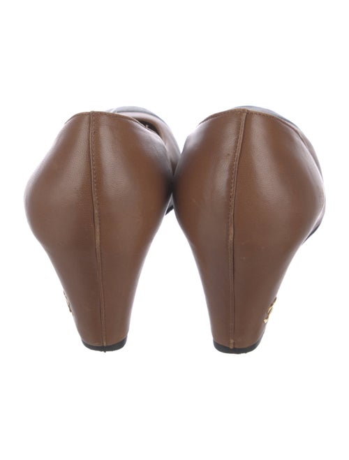 Chanel 2011 Interlocking CC Logo Pumps