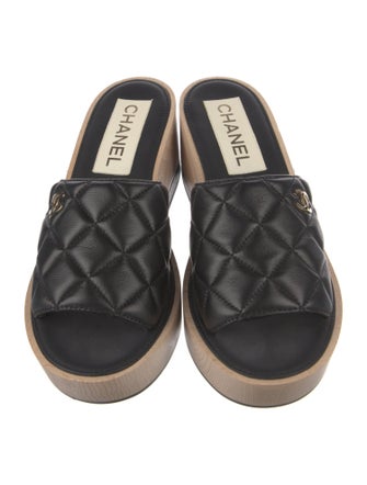 Chanel 2019 Interlocking CC Logo Slides