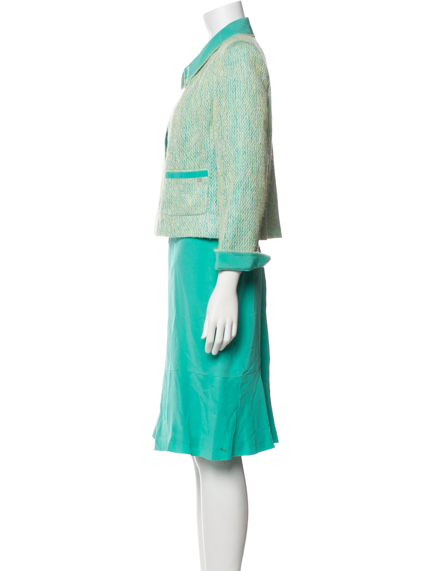 Chanel Vintage 2001 Jacket