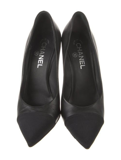 Chanel 2014 Interlocking CC Logo Pumps