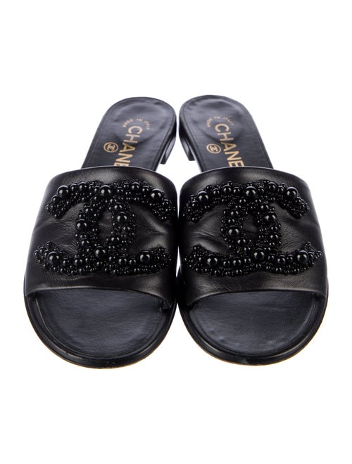 Chanel 2019 Interlocking CC Logo Slides