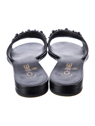 Chanel 2019 Interlocking CC Logo Slides