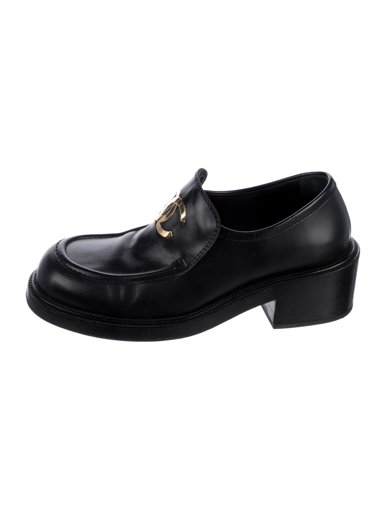 Chanel 2022 Interlocking CC Logo Loafers