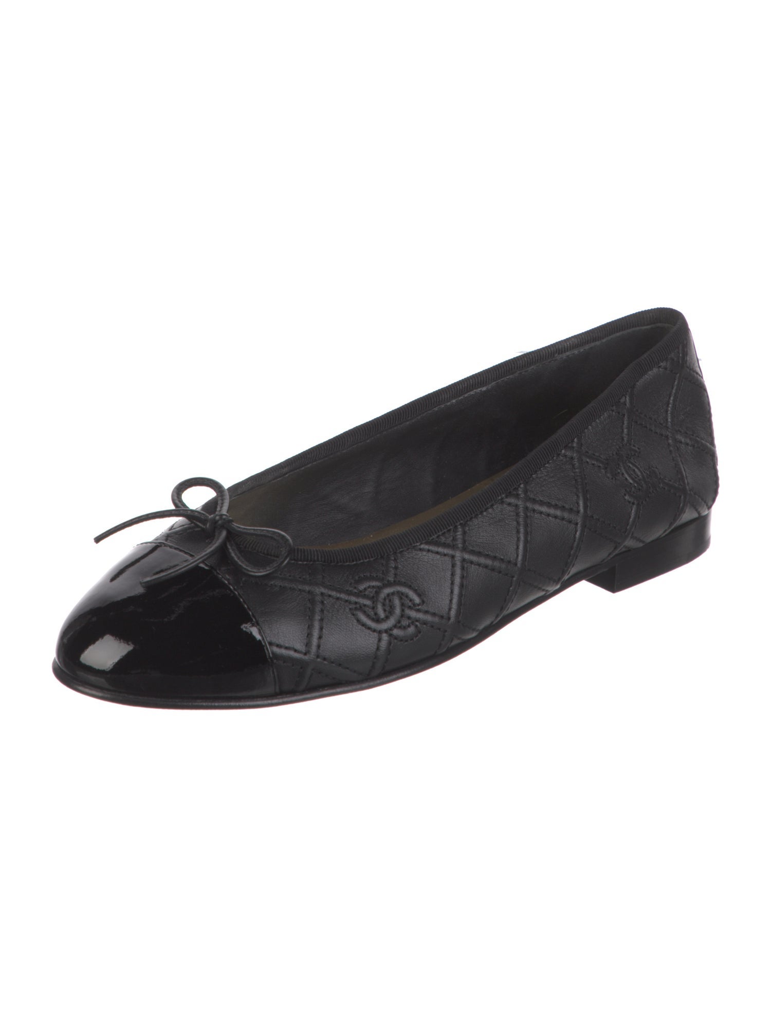 Chanel 2023 Interlocking CC Logo Ballet Flats