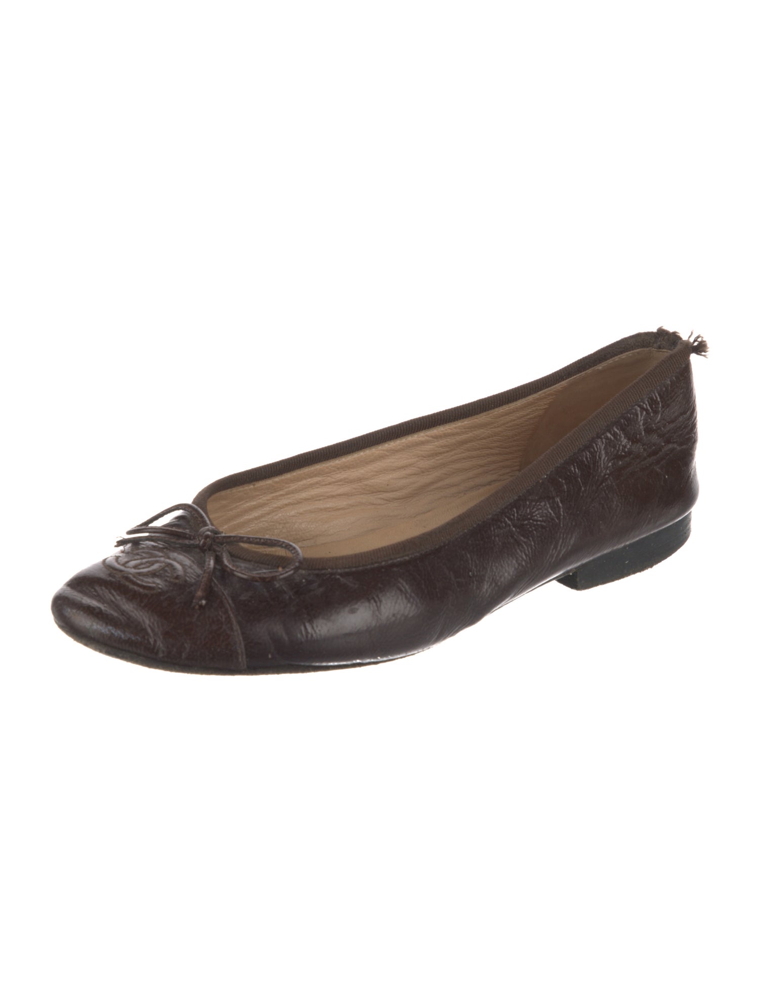 Chanel Interlocking CC Logo Patent Leather Flats