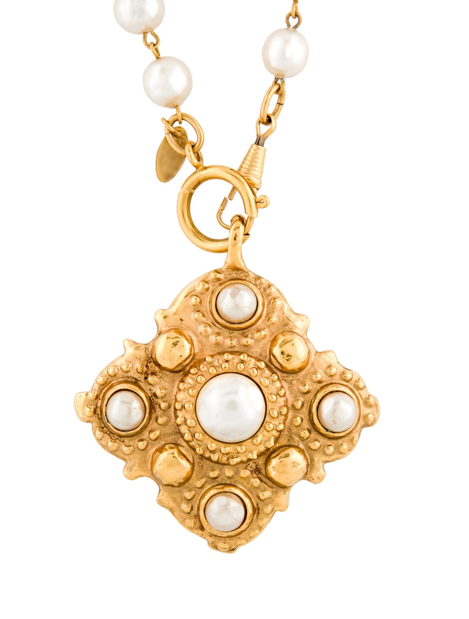 Chanel Vintage Faux Pearl Pendant Necklace