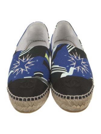 Chanel 2019 Interlocking CC Logo Espadrilles