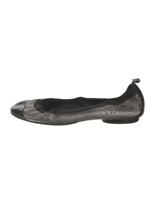 Chanel Interlocking CC Logo Leather Ballet Flats