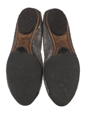 Chanel Interlocking CC Logo Leather Ballet Flats