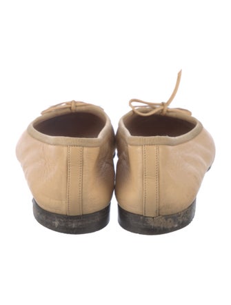 Chanel Interlocking CC Logo Leather Flats