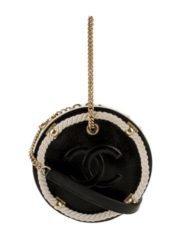 Chanel Crossbody Bags En Vogue Round Bag
