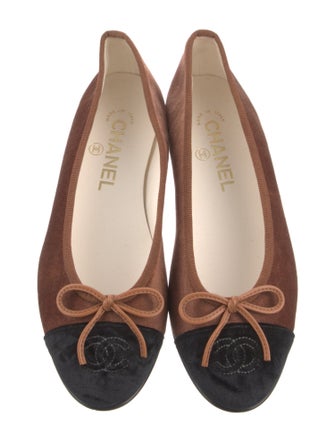 Chanel 2024 Interlocking CC Logo Ballet Flats