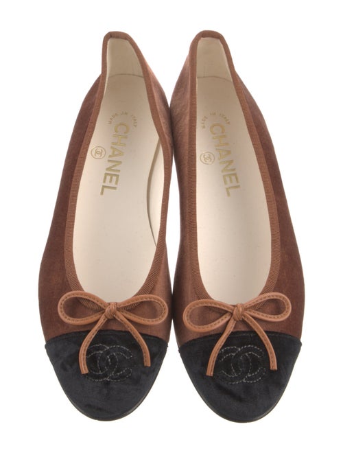 Chanel 2024 Interlocking CC Logo Ballet Flats