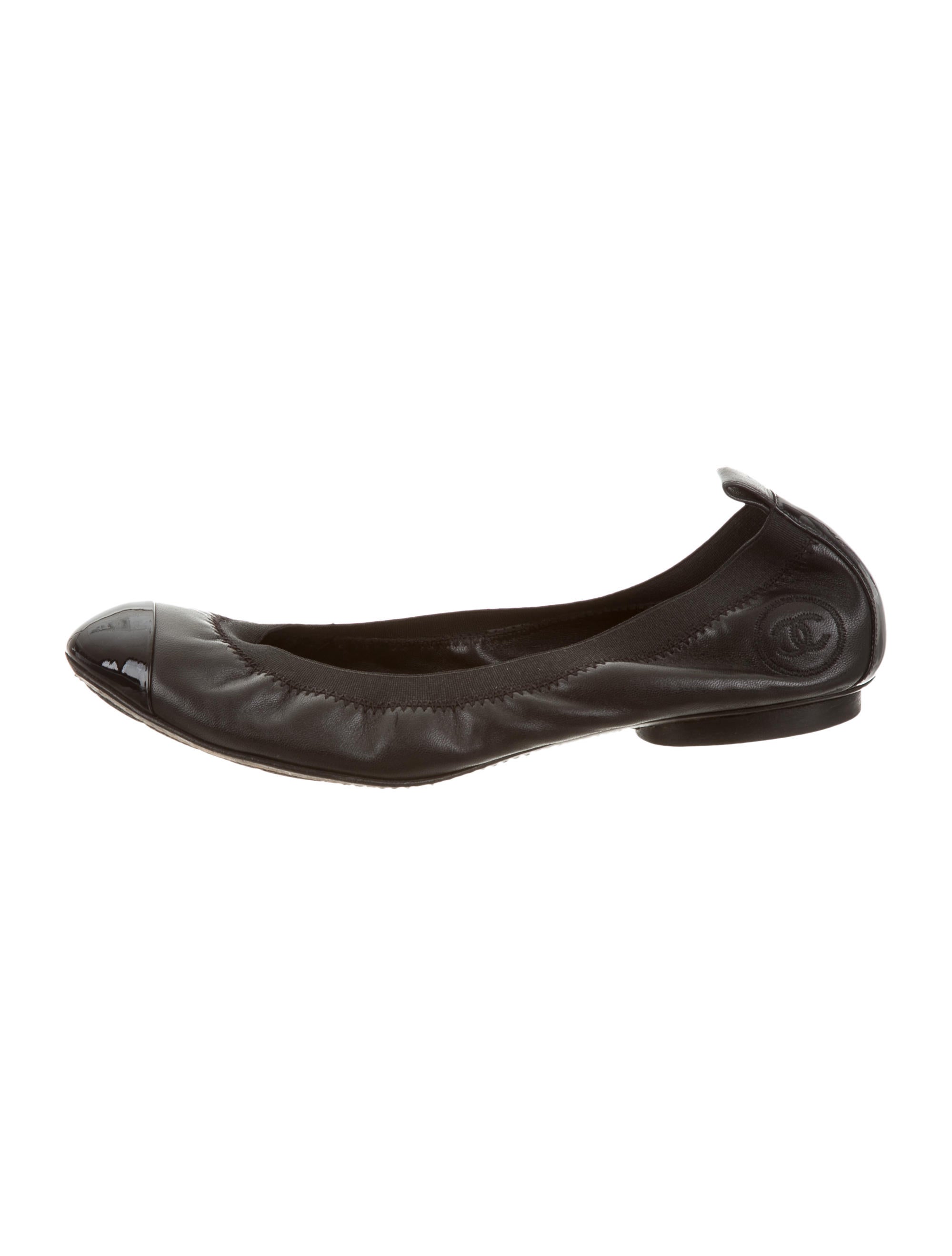 stretch flats shoes chanel stretch spirit cap toe flats shoes cha126370 stretch flats shoes chanel stretch spirit cap toe flats shoes cha126370