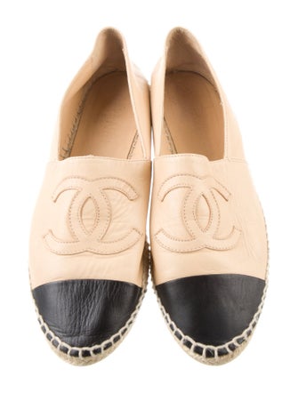 Chanel Interlocking CC Logo Leather Espadrilles
