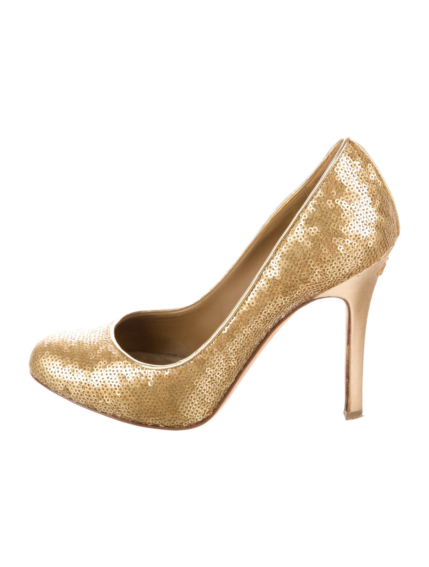 Chanel 2012 Interlocking CC Logo Pumps