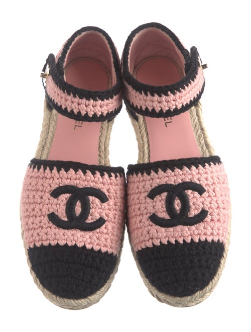 Chanel 2022 Interlocking CC Logo Espadrilles