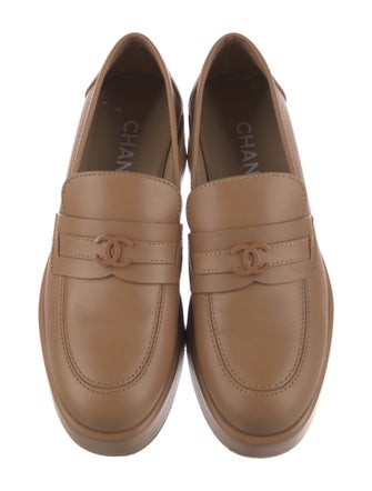 Chanel 2022 Interlocking CC Logo Loafers