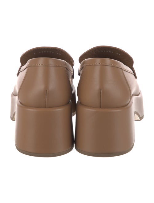 Chanel 2022 Interlocking CC Logo Loafers