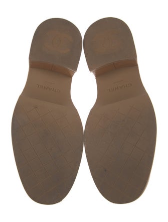 Chanel 2022 Interlocking CC Logo Loafers