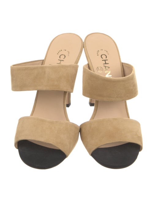 Chanel 2017 Interlocking CC Logo Slides