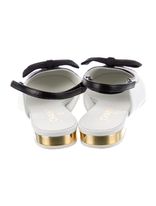 Chanel Interlocking CC Logo Leather Slingback Flats