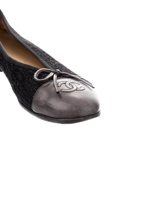 Chanel 2012 Interlocking CC Logo Ballet Flats
