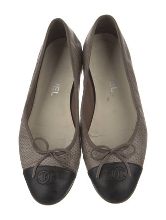 Chanel Interlocking CC Logo Lizard Ballet Flats