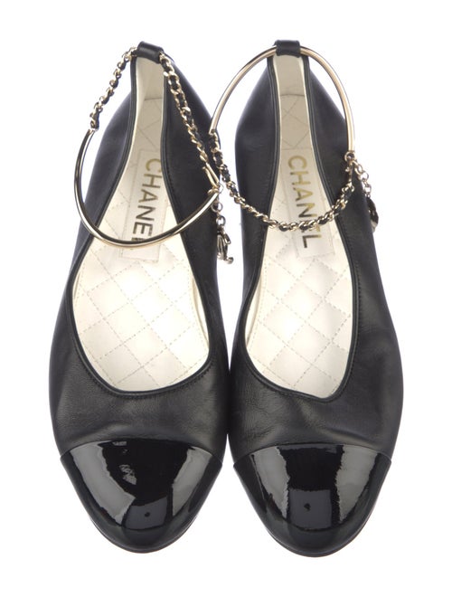 Chanel 2022 Interlocking CC Logo Ballet Flats
