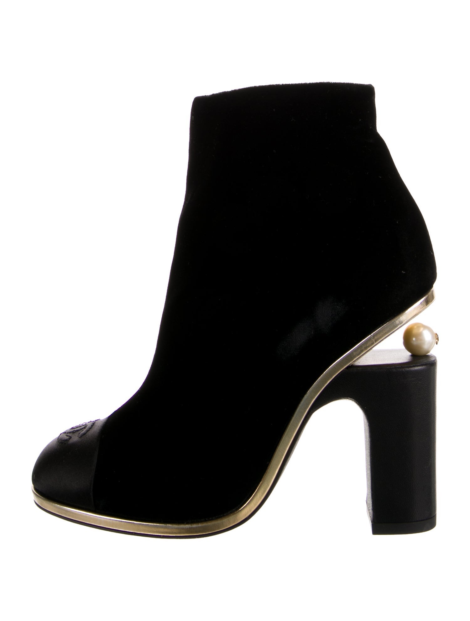 Chanel Interlocking CC Logo Velvet Boots