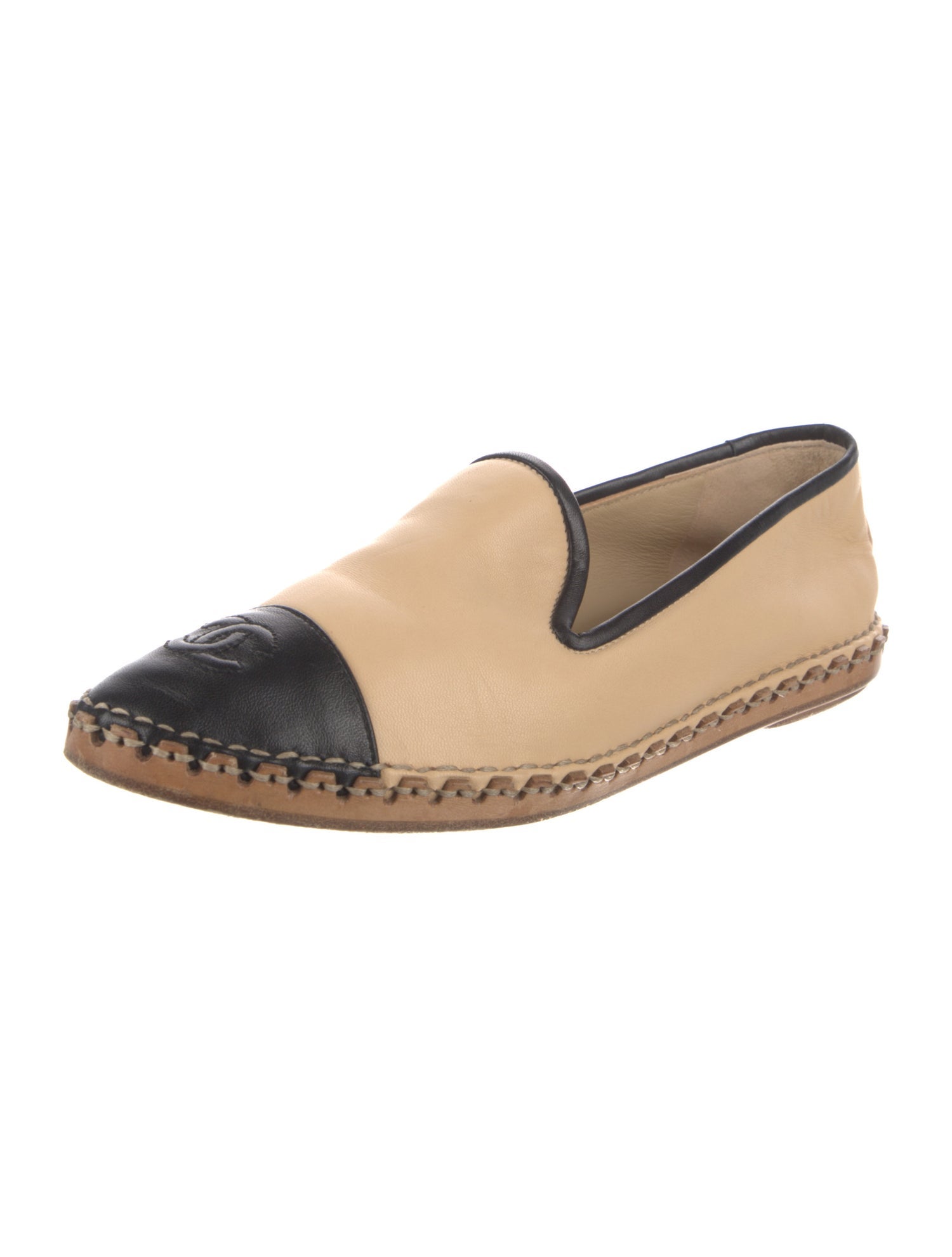 Chanel Interlocking CC Logo Leather Espadrilles